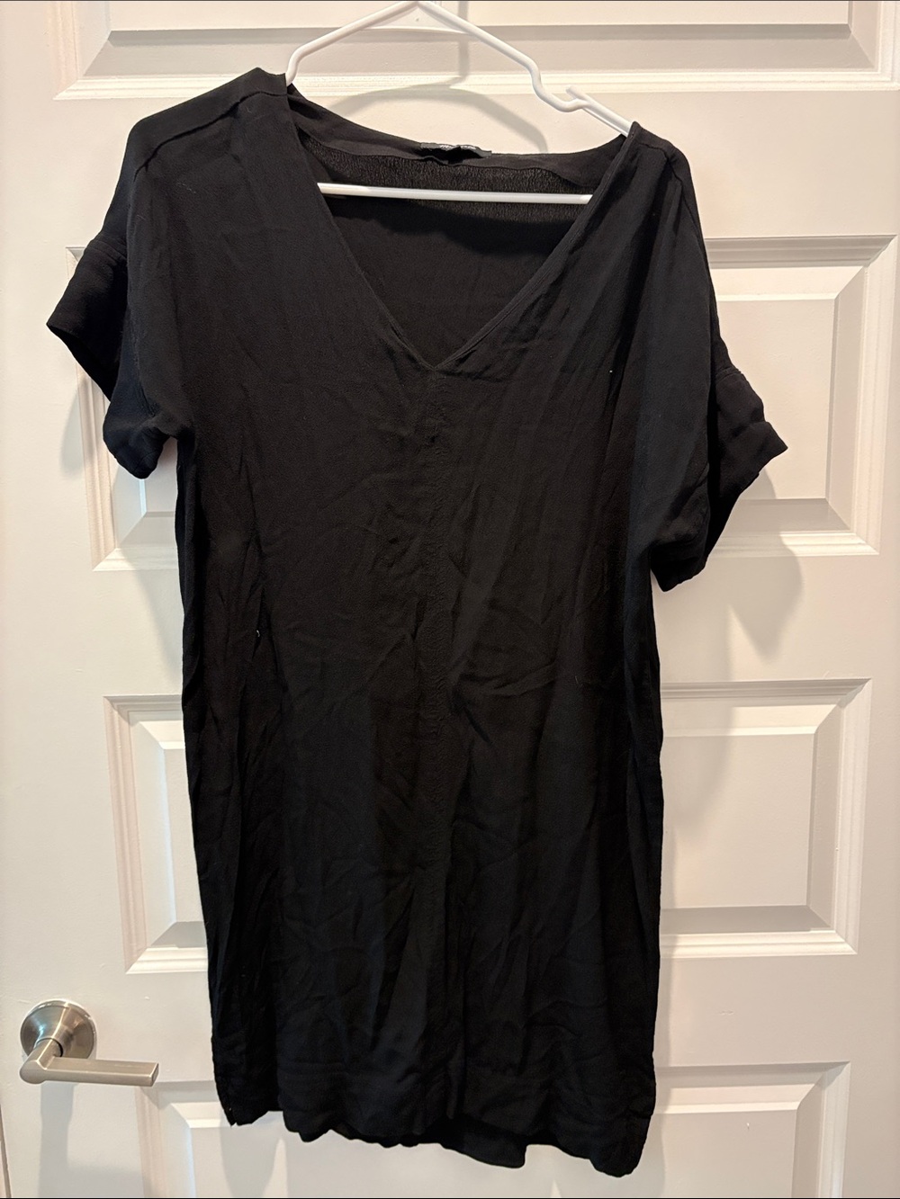 Madewell Black V-Neck Short Sleeve Midi Dress